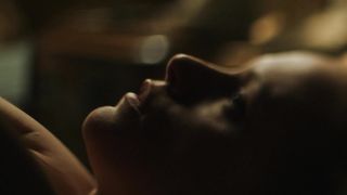 Veerle Baetens - Duelles (2018) Nude TV movie scene