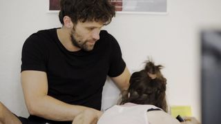 Victoria Schulz - Ruckenwind von vorn (2018) Naked sexy video