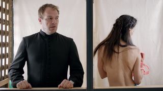 Zsuzsanna Ripli - A mi kis falunk s04e01 (2020) Naked actress in a movie scene