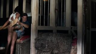 Aubrey_Plaza__Alice_Wetterlund_-_Mike___Dave_Need_Wedding_Dates (2016)