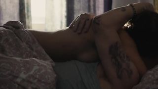 Catrin Striebeck - Zwischen den Jahren (2016) Naked movie scene