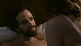 Celine Sallette, Eleonore Haentjens - Cessez-le-feu (2016) Sexy movie video