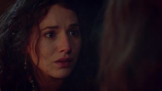 Charlie Murphy - The Last Kingdom s01e08 (2015) Hot film scene