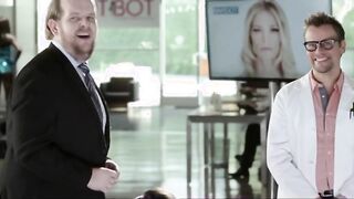 Chasty_Ballesteros_-_Hot_Bot (2016)