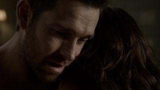 Eliza Dushku – Banshee s04e06 (2016) Naked actress