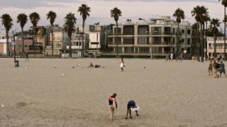 Heather_Graham_-_Flaked_s01e03 (2016)