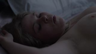 India Hair - Rester vertical (2016)Explicit nude of staging scene