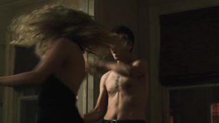 Juno_Temple_-_Vinyl_s01e09 (2016)