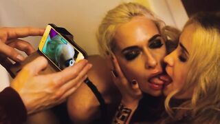 Kim Riedle, Lena Thom - Back for Good (2017) Nude film scene