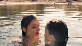 Lara Feith, Paula Huttisch - Luft (2017) Hot scene of the film