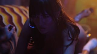 Levy Tran, Alexanne Wagner, Emmy Rossum - Shameless s08e04 (2018) Naked film scene