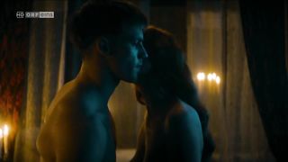 Lili Epply - Maximilian. Das Spiel von Macht und Liebe s01e03 (2017) Naked film scenes