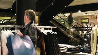 Lisa Tomaschewsky - Verruckt nach Fixi (2016) Sexy film scene