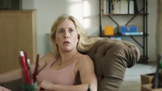 Luna Chiquerille, Andrea Bescond - Les chatouilles (2018) Sexy movie video