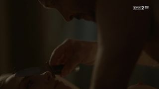 Magdalena Kolesnik - Miasto skarbow s01e07 (2017) Hot movie scene
