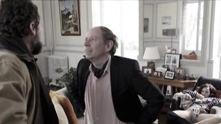 Marie Petiot - Holly Weed s01e08 (2017) Hot scene of the film