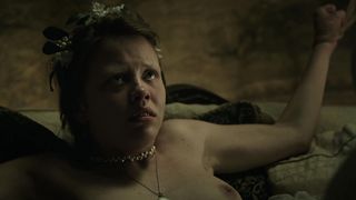 Mia Goth, Annette Lober - A Cure for Wellness (2016) Nude movie video