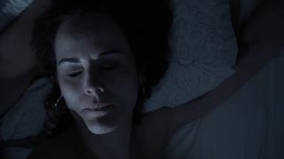 Michelle_Dockery_-_Good_Behavior_s01e01 (2016)