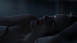 Michelle_Dockery_-_Good_Behavior_s01e01 (2016)