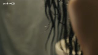 Nailia Harzoune - Renaitre (2015) Nude of staging scene