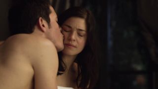 Natalie Madueno - Bedrag s01e05-06 (2016) Sexy scenes