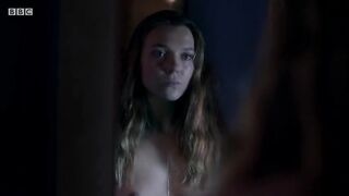 Synnove Karlsen, Lyndsey Craig - Clique s01e01-02 (2017) Hot scenes