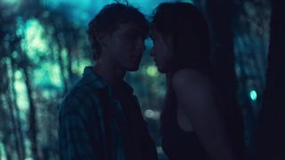 Wiktoria Filus - The Woods s01e01 (2020) Sexy actress