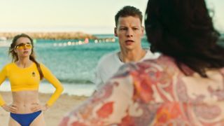 Alena Chehova, Zoya Berber - Devushki byvayut raznye (2019) Hot celebs scenes