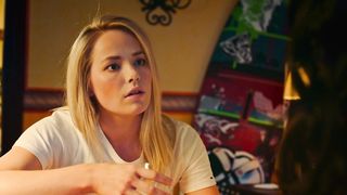 Alena Chehova, Zoya Berber - Devushki byvayut raznye (2019) Hot celebs scenes