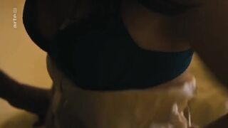 Alessia Barela - 7 giorni (2016) Сut erotic scene