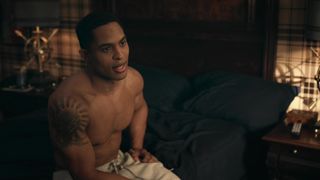 Antoinette Robertson, Nia Long - Dear White People s01e03 (2017) Censored naked video