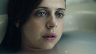 Bel Powley - Wildling (2018) Сut naked video
