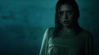 Bel Powley - Wildling (2018) Сut naked video