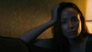 Danielle Campbell , Dania Ramirez - Tell Me a Story s01e01 (2018) Hot 1080p_1