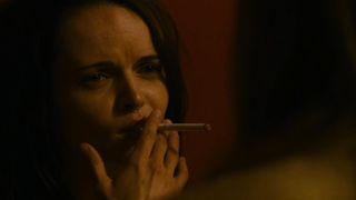 Jennifer Ehle, Reyna de Courcy, Heather Graham, sexy actress - Wetlands (2017) Censored naked video