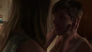 Jessica Rothe, Kathleen Rose Perkins - Juveniles (2018) Сut naked video