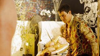 Jule Bowe, Dasniya Sommer, Elisabeth Ehrlich - Affenkonig (2016) Censored naked video