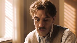 Lize Feryn- Een Echte Vermeer (2016) Сut celebs scenes