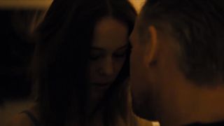 Mathilde Irrmann, Paula Beer, Desiree Nosbusch - Bad Banks s02 (2020) Hot scene