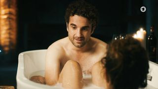 Meike Droste - Das Leben ist kein Kindergarten (2020) Censorship naked video