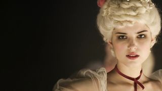 Michalina Olszanska - Matilda (2017) Сut nude scene