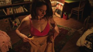 Natalia Dyer, Karin Eaton - Mountain Rest (2018) Hot naked video