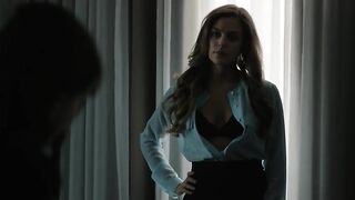 Riley_Keough__Kate_Lyn_Sheil_-_The_Girlfriend_Experience_s01e02 (2016)