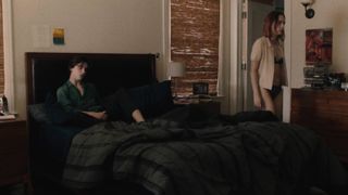 Saoirse Ronan, Odeya Rush - Lady Bird (2017) Сut naked video