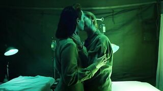 Sarah Paulson - Ratched s01e03 (2020) Hot nude scene