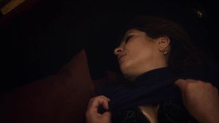 Sarah Suco, Agnes Jaoui - Aurore (2017) Сut naked video