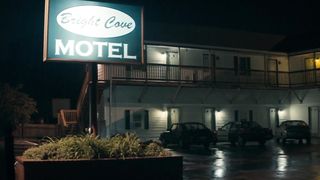 Sienna Miller - American Woman (2018) Censorship celebs scenes