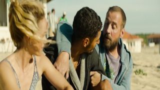 Alice David - La source (2019) celeb hot short sex scene