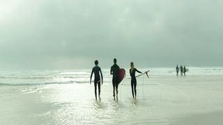 Alice David - La source (2019) celeb hot short sex scene