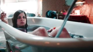 Claudia Eisinger - Mangelexemplar (2016) sexy hot scene